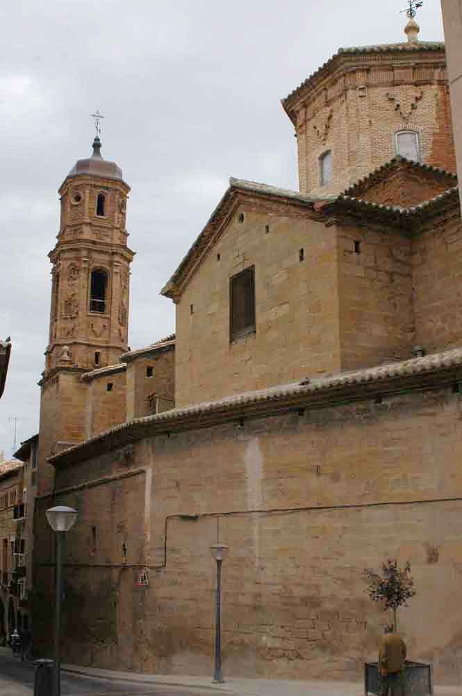 Teruel - Alcañiz 12 - colegio de los Padres Escolapios.jpg